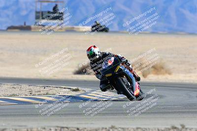 media/Jan-08-2022-SoCal Trackdays (Sat) [[1ec2777125]]/Turn 4 (1145am)/